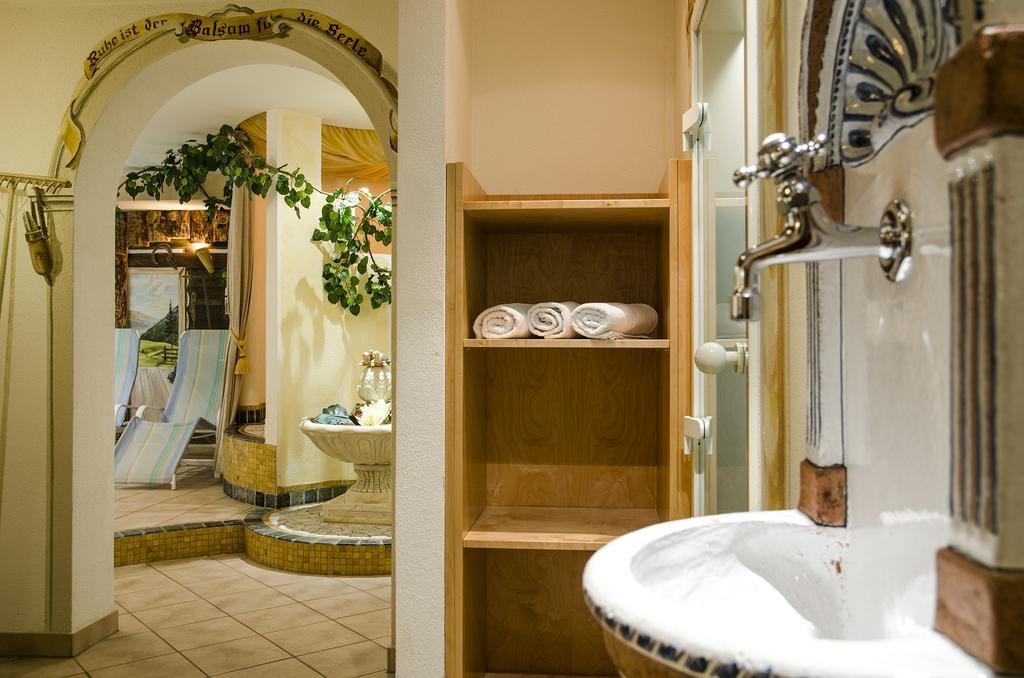 אישגל Hotel Idhof מראה חיצוני תמונה