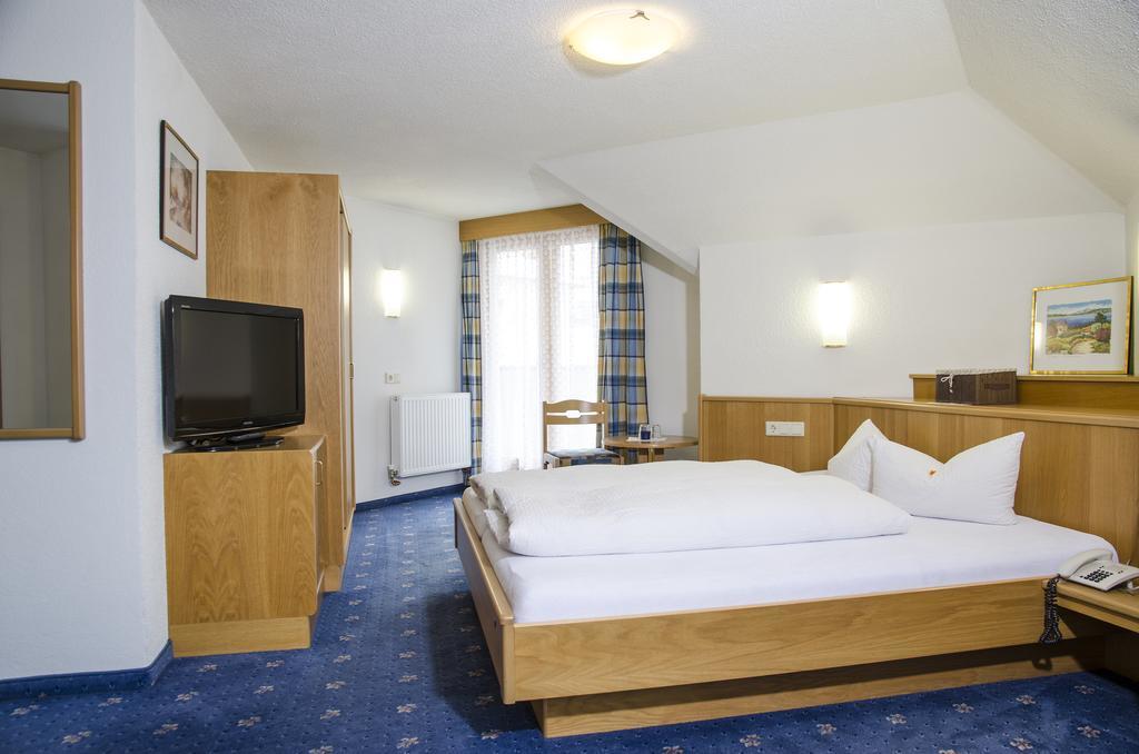 אישגל Hotel Idhof מראה חיצוני תמונה