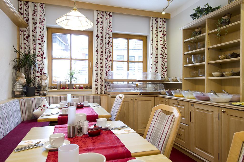 אישגל Hotel Idhof מראה חיצוני תמונה