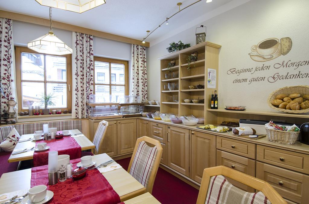 אישגל Hotel Idhof מראה חיצוני תמונה