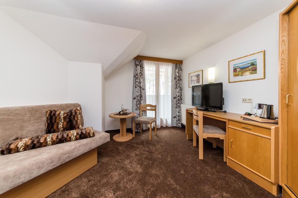 אישגל Hotel Idhof מראה חיצוני תמונה