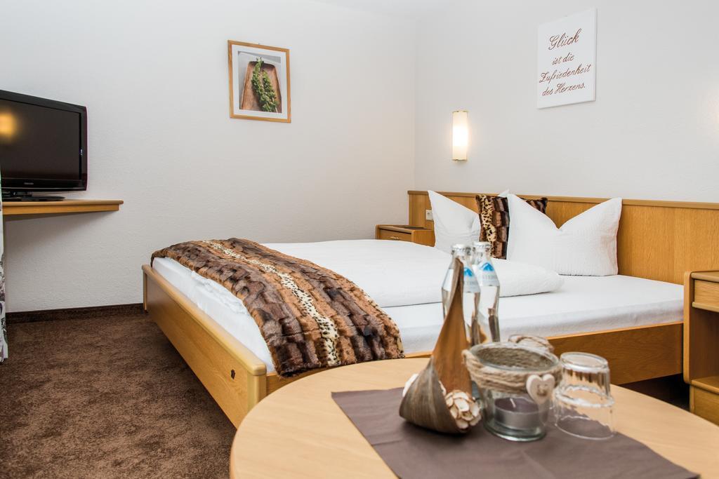 אישגל Hotel Idhof מראה חיצוני תמונה