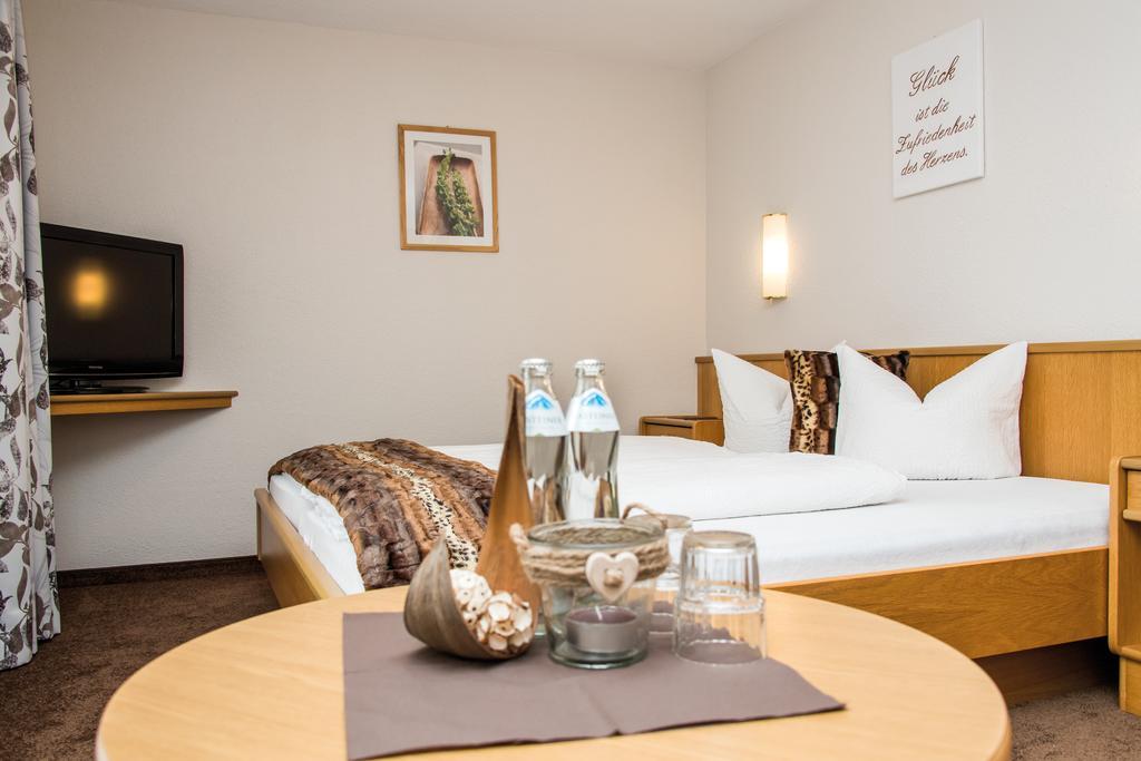 אישגל Hotel Idhof מראה חיצוני תמונה