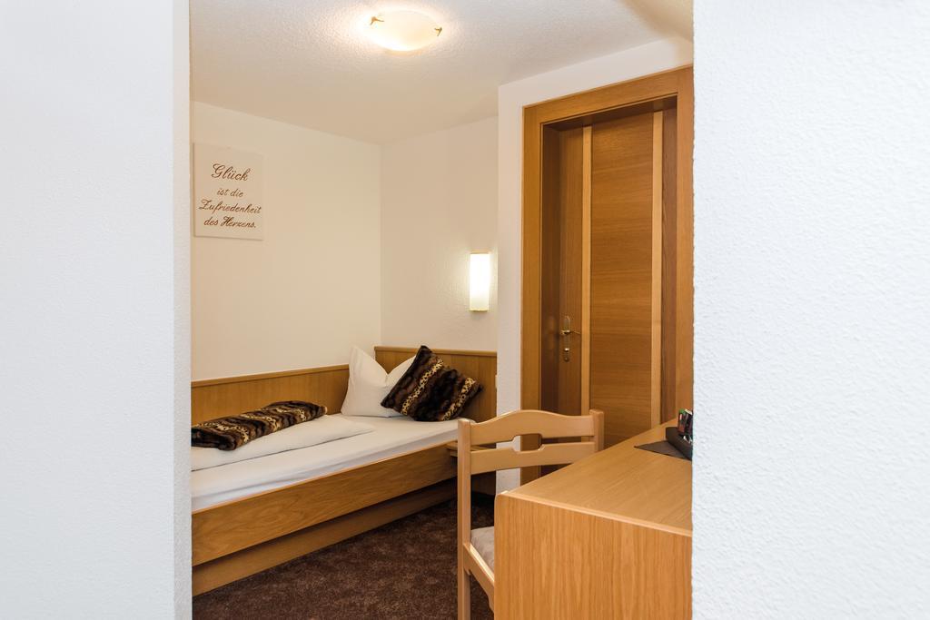 אישגל Hotel Idhof מראה חיצוני תמונה